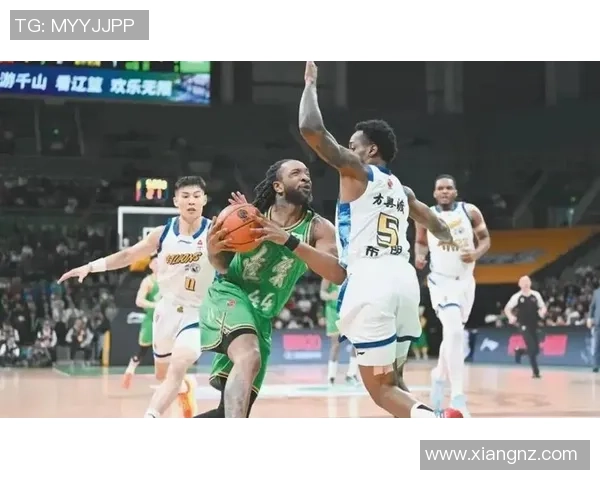 辽宁广厦季后赛精彩对决全场录像回放与精彩瞬间分析